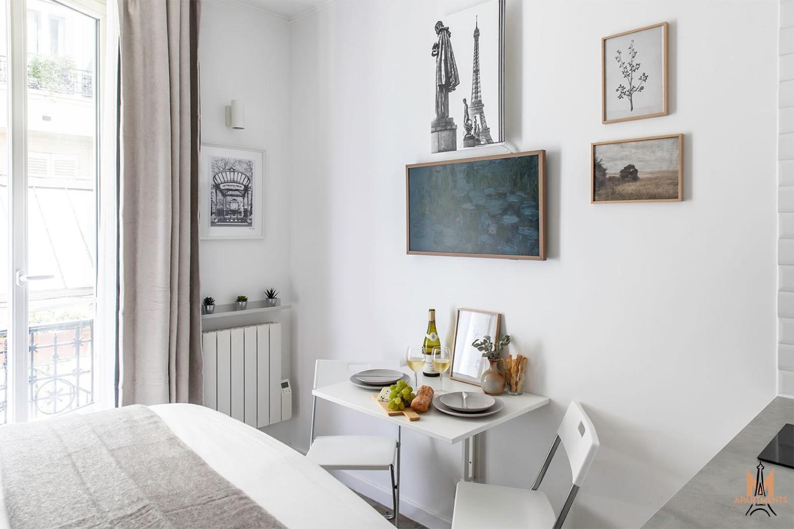 Montmartre Apartments Chagall ปารีส ภายนอก รูปภาพ
